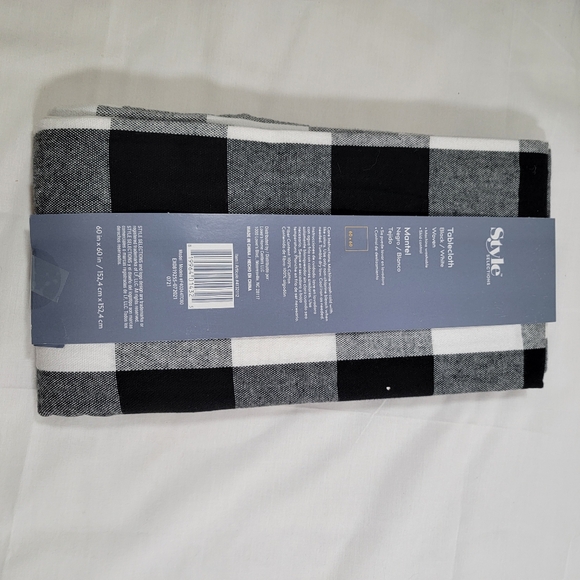 Style Selections 60x60 Buffalo Check Plaid Cotton Woven Tablecloth Black  White - Picture 3 of 3